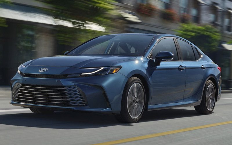 Toyota Camry 2024 โฉมใหม่ คาดราคาไม่ต่างเดิม มีอะไรใหม่ที่น่าสนใจบ้าง Toyota Camry 2024 โฉมใหม่ คาดราคาไม่ต่างเดิม มีอะไรใหม่ที่น่าสนใจบ้าง