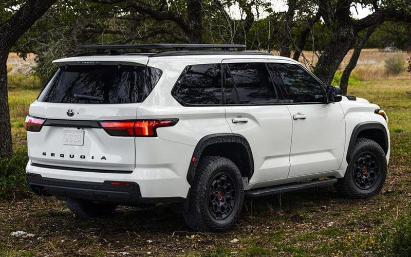 Toyota Sequoia 2023 ลุคใหม่อย่างเฟิร์ม ไม่มี V8 แต่ทรงพลังมาก | ยางรถยนต์ ราคาอัปเดต 2026 ครบทุกยี่ห้อ รวมยาง Ev | Autotirechecking Toyota Sequoia 2023 ลุคใหม่อย่างเฟิร์ม ไม่มี V8 แต่ทรงพลังมาก