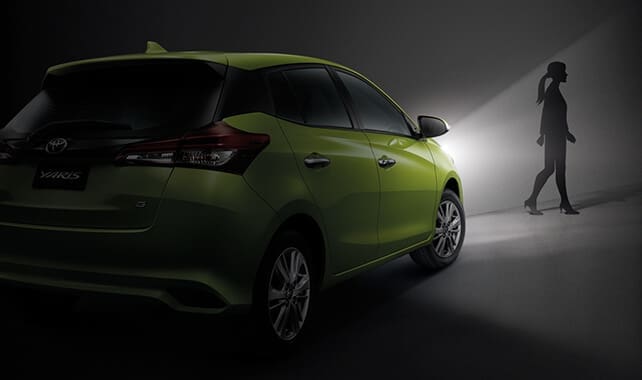 Toyota New Yaris 2017 2018 Hatchback พร้อมราคาและตารางผ่อนเริ่มต้น 5000 บาท | ยางรถยนต์ ราคาอัปเดต 2026 ครบทุกยี่ห้อ รวมยาง Ev | Autotirechecking TOYOTA NEW YARIS 2017 2018 Hatchback พร้อมราคาและตารางผ่อนเริ่มต้น 5,000 บาท