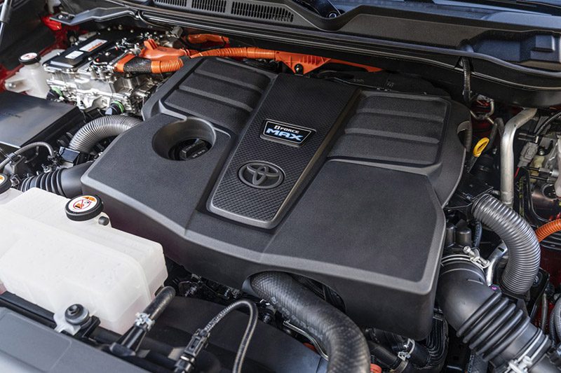 Toyota Sequoia 2023 ลุคใหม่อย่างเฟิร์ม ไม่มี V8 แต่ทรงพลังมาก