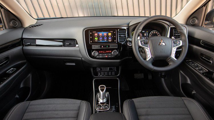 Mitsubishi ออสเตรเลียออก Outlander PHEV ES 2019 ใหม่ เริ่ม 1,085,000 บาท Mitsubishi ออสเตรเลียออก Outlander PHEV ES 2019 ใหม่ เริ่ม 1,085,000 บาท