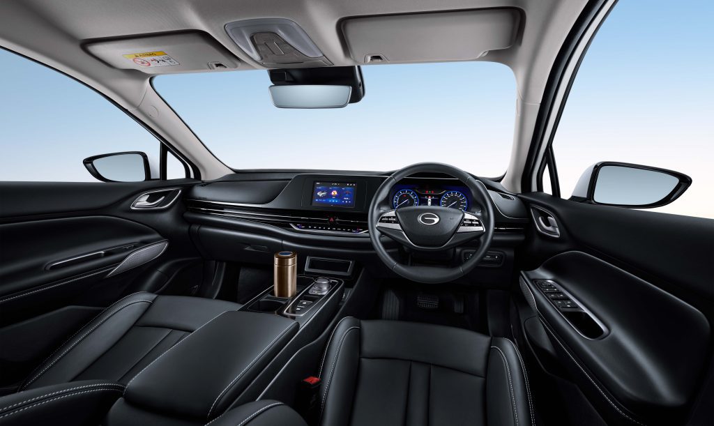 Aion ES 2025 ราคา ตารางผ่อน และรีวิวสเปก EV ซีดานไฟฟ้า Aion ES 2025 ราคา ตารางผ่อน และรีวิวสเปก EV ซีดานไฟฟ้า