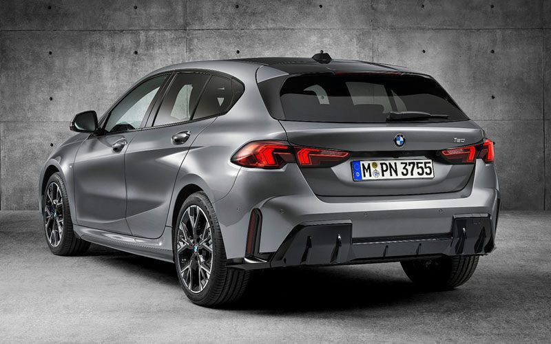 BMW 1 Series 2025 โฉมใหม่ เริ่มเลิกใช้ i กับเครื่องเบนซิน