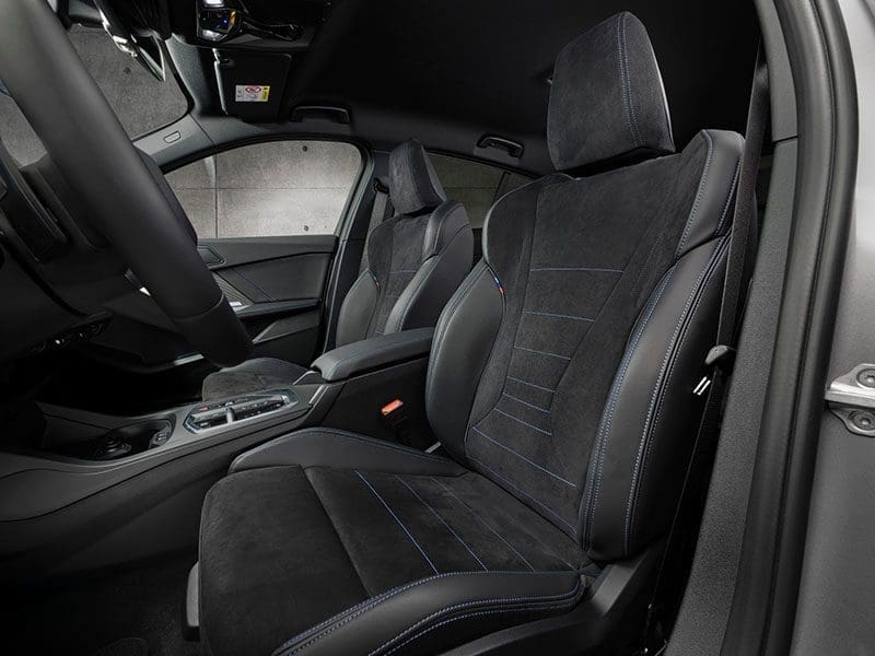 BMW 1 Series 2025 โฉมใหม่ เริ่มเลิกใช้ i กับเครื่องเบนซิน