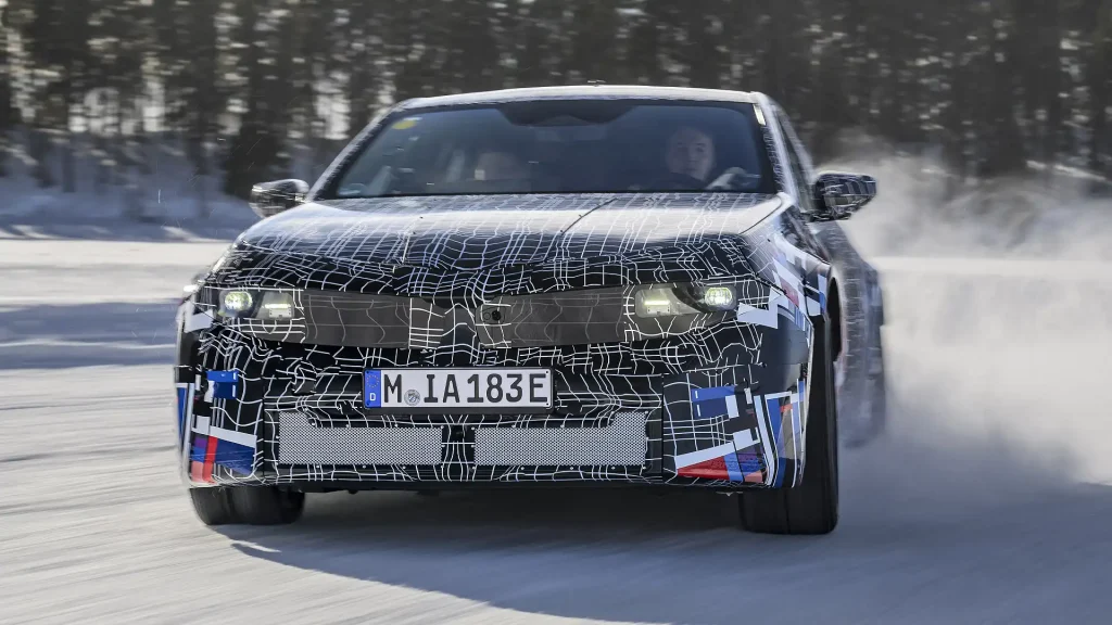 BMW M3 EV 2026 สปอร์ตไฟฟ้า 800 แรงม้า มีลุ้นขายในไทย