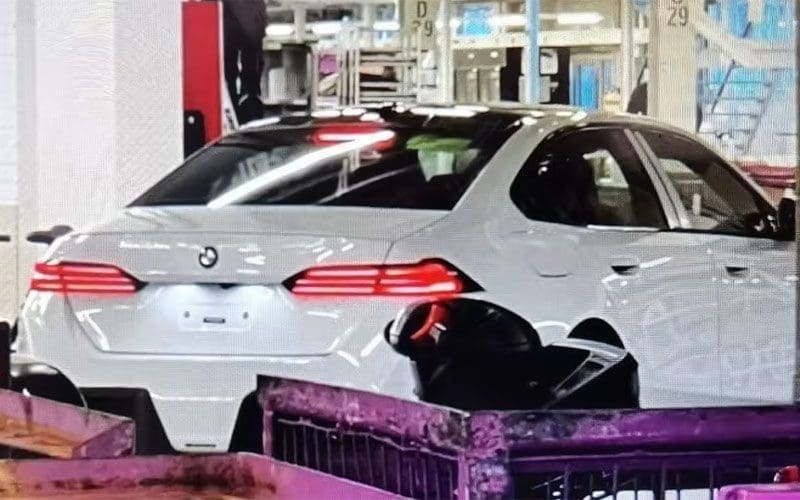 Bmw M5 2024 | ยางรถยนต์ ราคาอัปเดต 2026 ครบทุกยี่ห้อ รวมยาง Ev | Autotirechecking BMW M5 2024 ทดสอบแบบไม่พรางตัว คาดกำลังเกิน 700 แรงม้า