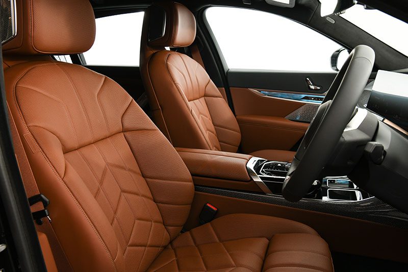 BMW i7 2023 เปิดตัวในไทย ราคาเริ่มต้น 7,599,000 บาท