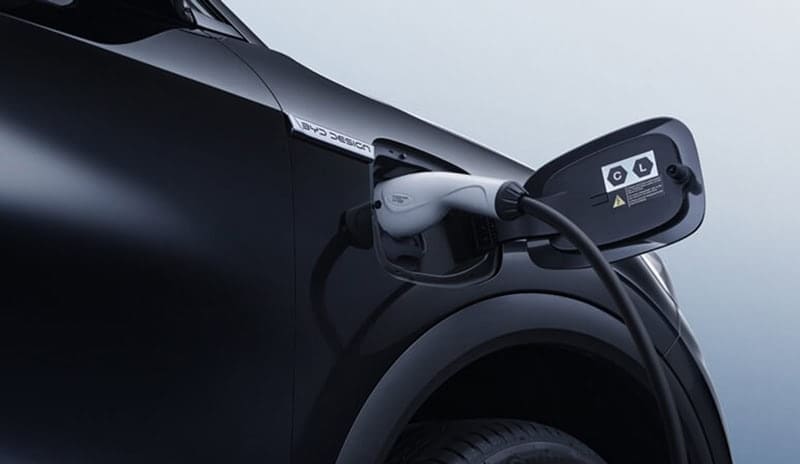 Byd Atto 3 2025 ราคาเริ่ม 699 แสนบาท ส่องสเปค และฟีเจอร์ | ยางรถยนต์ ราคาอัปเดต 2026 ครบทุกยี่ห้อ รวมยาง Ev | Autotirechecking BYD Atto 3 2025 ราคาเริ่ม 6.99 แสนบาท ส่องสเปค และฟีเจอร์