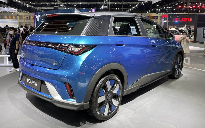 BYD Dolphin 2023 BYD Dolphin 2023 คาดเปิดตัวช่วงต้นปีหน้าราคาต่ำกว่าล้าน