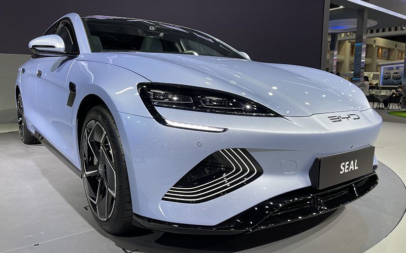 BYD Seal BYD Seal ราคาเริ่ม 1,325,000 บาท แค่แรงม้าก็คุ้มค่าแล้ว