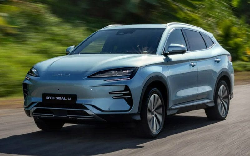 Byd Seal U | ยางรถยนต์ ราคาอัปเดต 2026 ครบทุกยี่ห้อ รวมยาง Ev | Autotirechecking BYD Seal U รถ SUV ไฟฟ้ารุ่นใหญ่กว่า Atto 3 มีลุ้นขายไทยปีหน้า