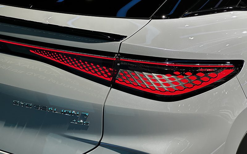 BYD Sealion 7 BYD Sealion 7 SUV ไฟฟ้าคูเป้ 5 ที่นั่ง เริ่ม 1.14 ล. ผ่อนเริ่ม 10,000