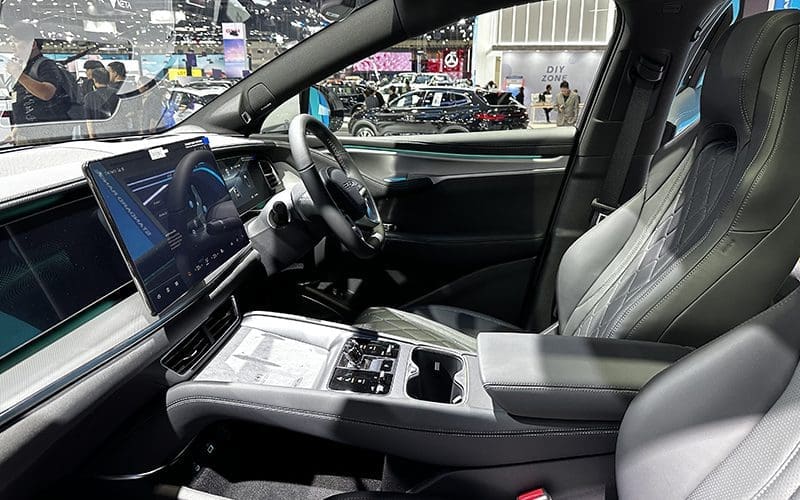 BYD Sealion 7 SUV ไฟฟ้าคูเป้ 5 ที่นั่ง เริ่ม 1.14 ล. ผ่อนเริ่ม 10,000