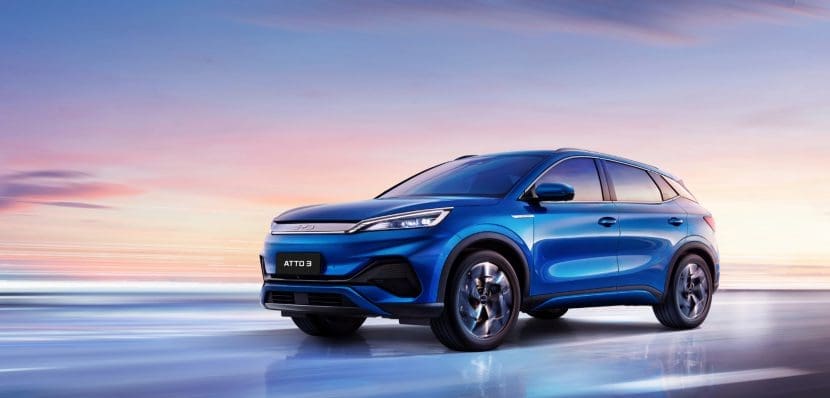 Byd Atto 3 ราคาล่าสุด พร้อมตารางผ่อน ผ่อนเริ่ม 10000 บาท | ยางรถยนต์ ราคาอัปเดต 2026 ครบทุกยี่ห้อ รวมยาง Ev | Autotirechecking BYD ATTO 3 ราคาล่าสุด พร้อมตารางผ่อน ผ่อนเริ่ม 10,000 บาท