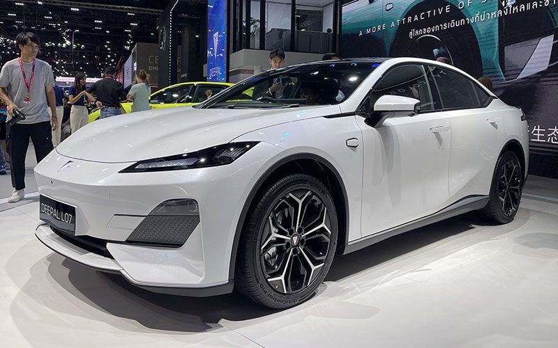 Deepal L07 Deepal L07 ซีดานไฟฟ้าทรงสปอร์ตจ๋า ราคา 1,329,000 บาท