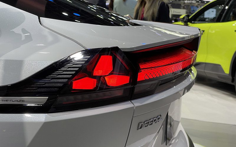 Deepal L07 Deepal L07 ซีดานไฟฟ้าทรงสปอร์ตจ๋า ราคา 1,329,000 บาท