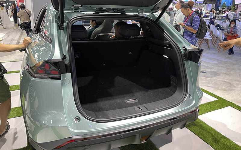 Deepal S07 Deepal S07 รถ SUV ไฟฟ้าทรงซูเปอร์คาร์ ราคา 1,399,000 บาท