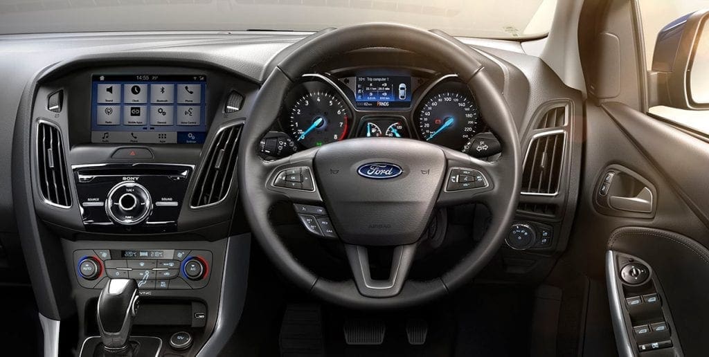 FORD FOCUS 2017 ราคา 1,099,000 ผ่อนเพียง 12,594 บาท