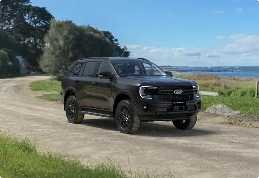 Ford Everest 2025 ราคา ตารางผ่อน สเปก และรีวิว SUV 7 ที่นั่งสุดหรู