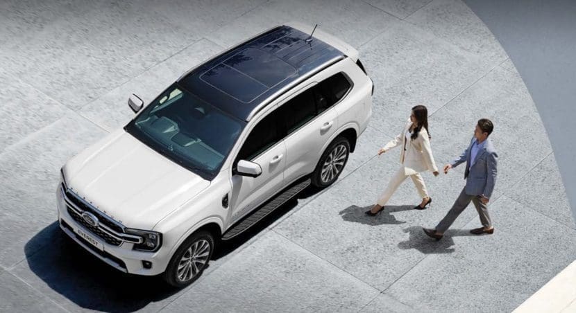 Ford Everest 2025 ราคา ตารางผ่อน สเปก และรีวิว SUV 7 ที่นั่งสุดหรู