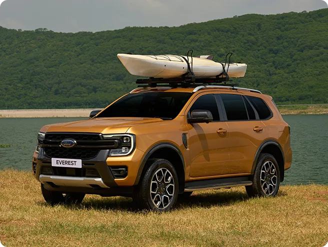 Ford Everest 2025 ราคา ตารางผ่อน สเปก และรีวิว SUV 7 ที่นั่งสุดหรู