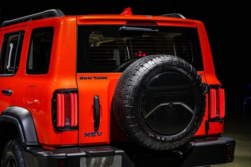 Gwm Tank 300 Hev | ยางรถยนต์ ราคาอัปเดต 2026 ครบทุกยี่ห้อ รวมยาง Ev | Autotirechecking ส่อง GWM TANK 300 HEV คันจริงสเปกไทย ก่อนเปิดตัว 28 กันยายน นี้