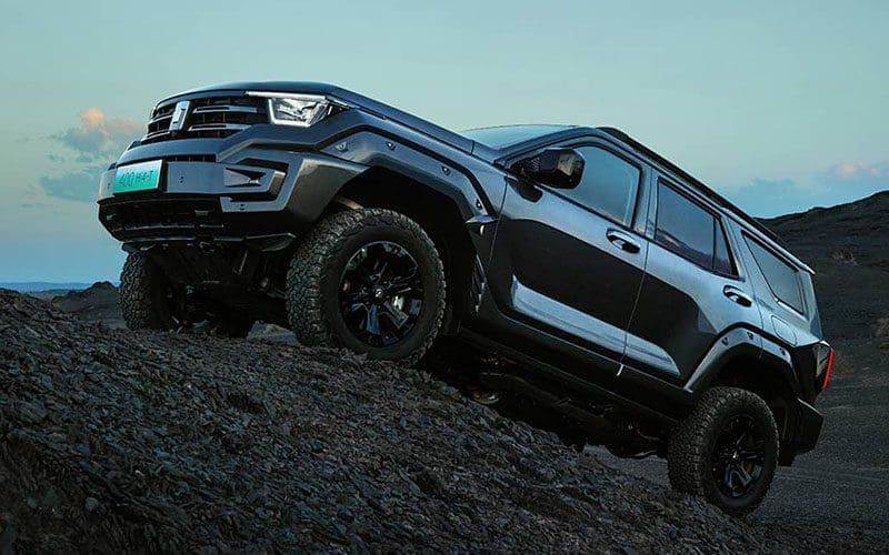 Gwm Tank 400 รถ Suv ทรงโหด เปิดตัวจีน ราคา 14 ล้านบาท | ยางรถยนต์ ราคาอัปเดต 2026 ครบทุกยี่ห้อ รวมยาง Ev | Autotirechecking GWM TANK 400 รถ SUV ทรงโหด เปิดตัวจีน ราคา 1.4 ล้านบาท