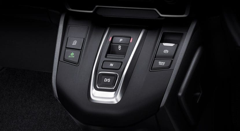 Honda Crv 2021 2022 ราคา สเปค และ ตารางผ่อน ฮอนด้า ซีอาร์วี ใหม่ | ยางรถยนต์ ราคาอัปเดต 2026 ครบทุกยี่ห้อ รวมยาง Ev | Autotirechecking HONDA CRV 2021 2022 ราคา สเปค และ ตารางผ่อน ฮอนด้า ซีอาร์วี ใหม่