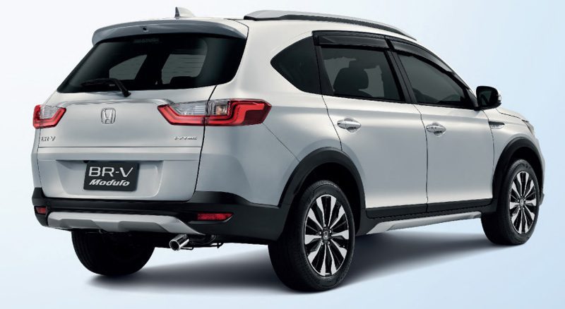 Honda BR V 2023 ราคา ตารางผ่อน เริ่มต้น 8,200 บาท