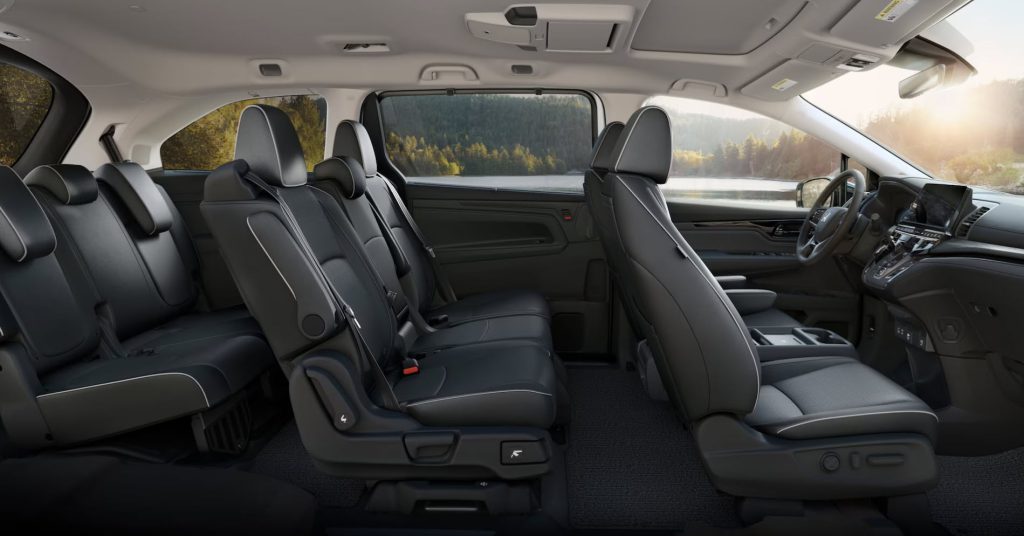 Honda Odyssey 2025 รถครอบครัวสเปคแน่น ราคาดี สะดวกสบาย Honda Odyssey 2025 รถครอบครัวสเปคแน่น ราคาดี สะดวกสบาย