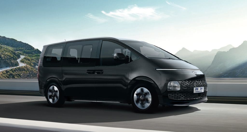 Hyundai Staria 2025 ราคา ตารางผ่อน สเปก และรีวิวรถ | ยางรถยนต์ ราคาอัปเดต 2026 ครบทุกยี่ห้อ รวมยาง Ev | Autotirechecking Hyundai Staria 2025 ราคา ตารางผ่อน สเปก และรีวิวรถครอบครัวสุดล้ำ