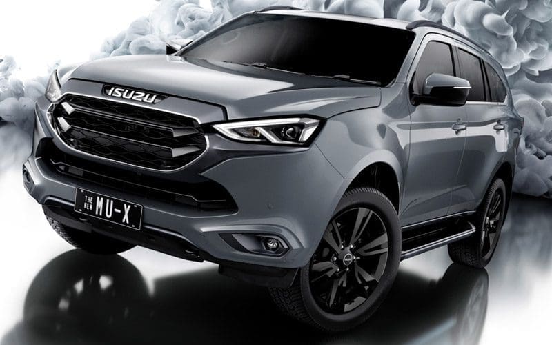 Isuzu Mux Phantom Collection | ยางรถยนต์ ราคาอัปเดต 2026 ครบทุกยี่ห้อ รวมยาง Ev | Autotirechecking Isuzu MU X Phantom Collection ใหม่ รุ่นตกแต่งพิเศษ ราคาเริ่ม 1,506,000 บาท