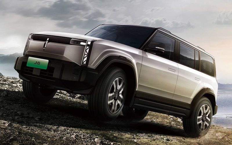 Jaecoo 6 Jaecoo 6 รถออฟโรดไฟฟ้าที่ลุยได้นิดหน่อยในราคาที่จริงใจ