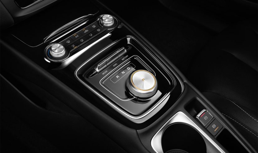 NEW MG EP 2021 เอ็ม จี อีพี ใหม่ นิยามความคุ้ม 988,000 บาท NEW MG EP 2021 เอ็ม จี อีพี ใหม่ นิยามความคุ้ม 988,000 บาท