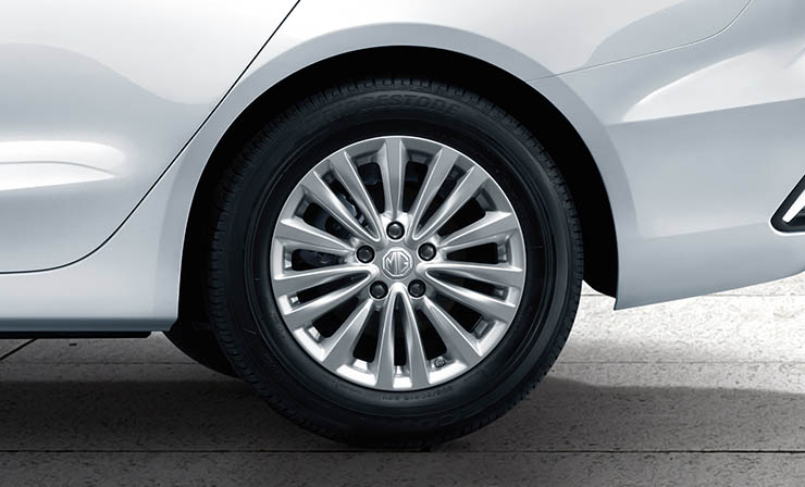 NEW MG EP 2021 เอ็ม จี อีพี ใหม่ นิยามความคุ้ม 988,000 บาท NEW MG EP 2021 เอ็ม จี อีพี ใหม่ นิยามความคุ้ม 988,000 บาท