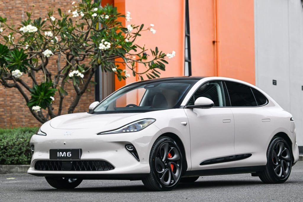 Mg Im6 Suv ไฟฟ้ารุ่นใหม่ที่น่าจับตามองจาก Mg | ยางรถยนต์ ราคาอัปเดต 2026 ครบทุกยี่ห้อ รวมยาง Ev | Autotirechecking MG IM6 SUV ไฟฟ้ารุ่นใหม่ที่น่าจับตามองจาก MG
