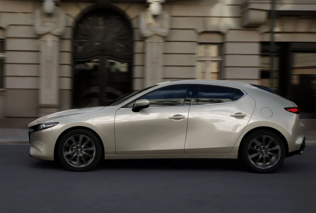 Mazda 3 2025 ราคา สเปก และรีวิวซีดานสปอร์ตสุดคุ้มค่า