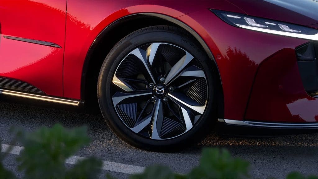 Mazda 6e Bev คาดเปิดประเทศไทยในงาน Motor Expo 2025 | ยางรถยนต์ ราคาอัปเดต 2026 ครบทุกยี่ห้อ รวมยาง Ev | Autotirechecking Mazda 6e BEV คาดเปิดประเทศไทยในงาน Motor Expo 2025