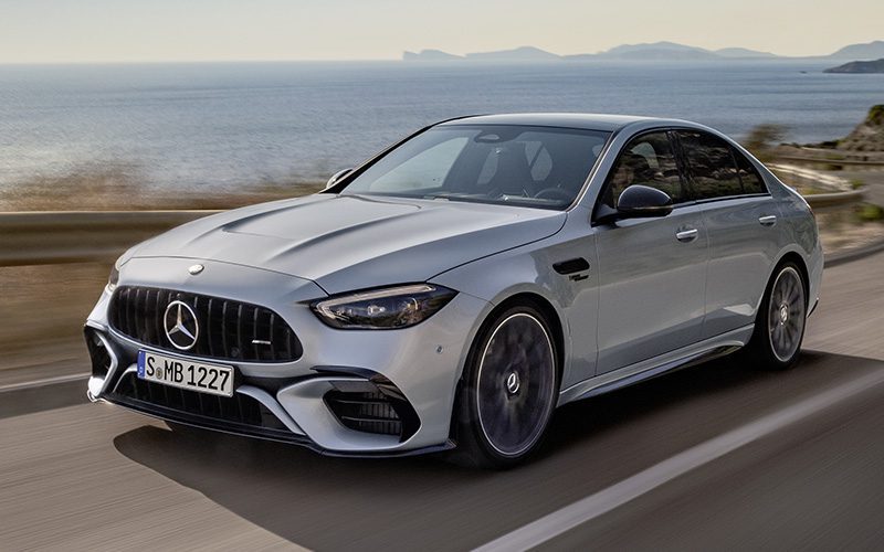 Mercedes-AMG C63 S E Performance Mercedes AMG C63 S E Performance นี่คือที่สุดในรุ่นเรื่องความแรง