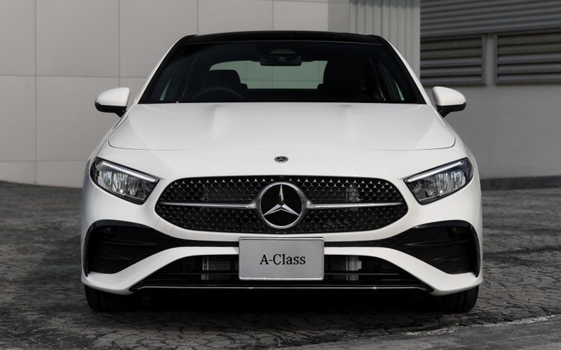 Mercedes Benz A Class 2023 ใหม่ปรับโฉม ราคา 2,320,000 บาท