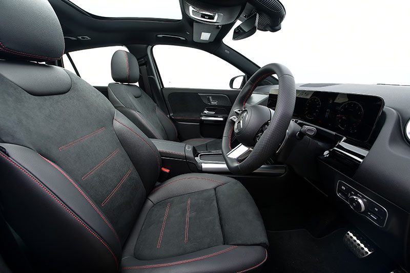 Mercedes-Benz GLA 2024 Mercedes Benz GLA 2024 ใหม่ปรับโฉม ราคาเริ่ม 2,580,000 บาท