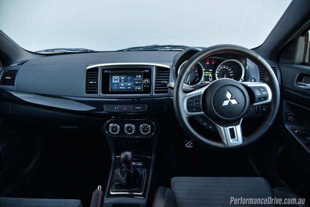 Mitsubishi Lancer Evolution 10 สุดยอดรถซิ่งขับสี่แห่งยุคสมัย Mitsubishi Lancer Evolution 10 สุดยอดรถซิ่งขับสี่แห่งยุคสมัย