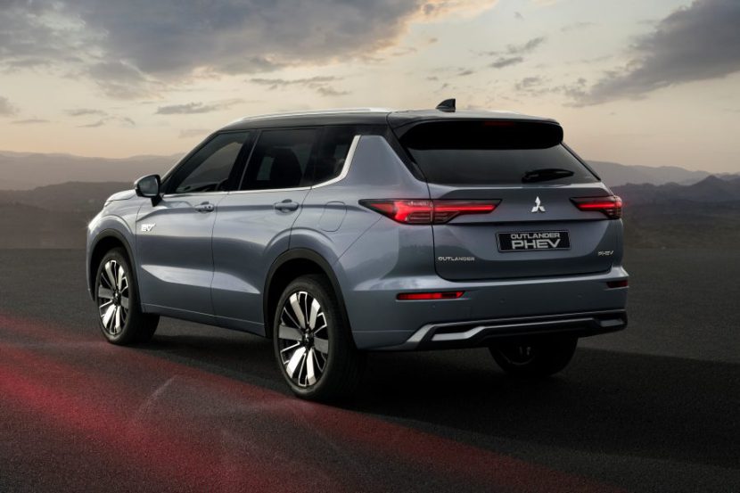 Mitsubishi Outlander PHEV 2025 – SUV ปลั๊กอินไฮบริดครอบครัว Mitsubishi Outlander PHEV 2025 – SUV ปลั๊กอินไฮบริดครอบครัว