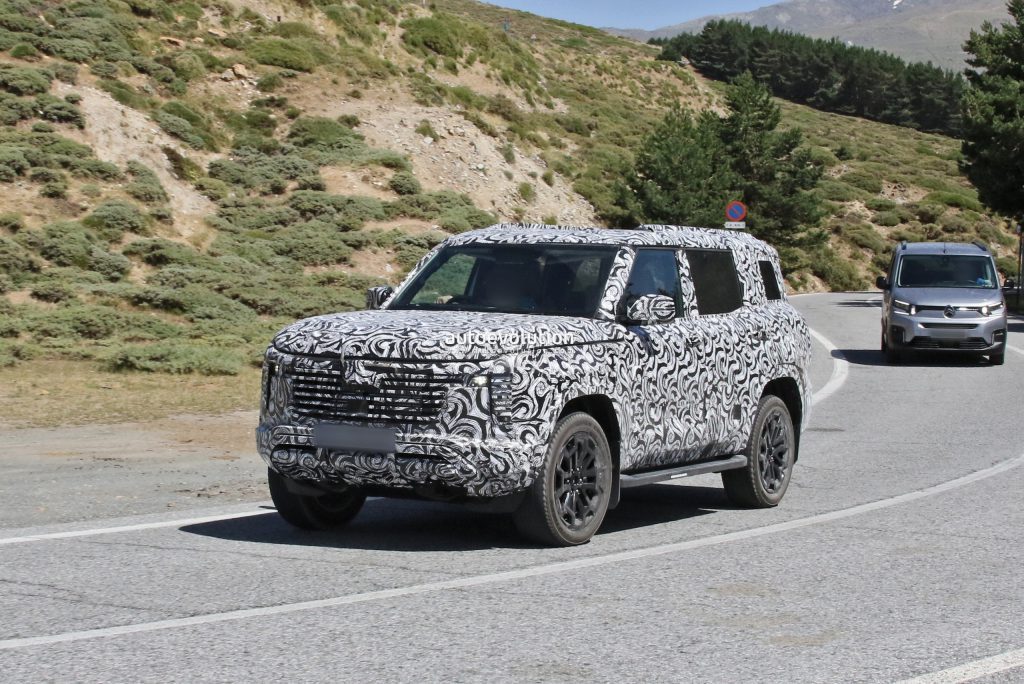 Mitsubishi Pajero 2026 SUV ขนาดใหญ่ ดีไซน์ใหม่ ไฮบริด Mitsubishi Pajero 2026 SUV ขนาดใหญ่ ดีไซน์ใหม่ ไฮบริด