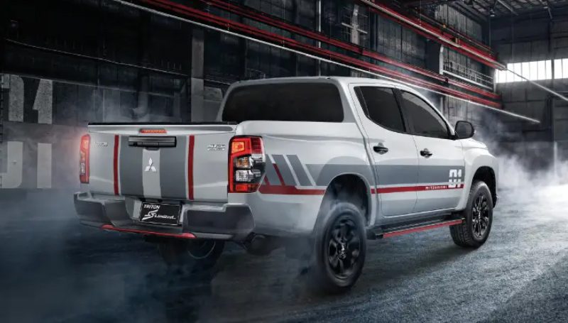 Mitsubishi Triton S-Limited Mitsubishi Triton S Limited ใหม่ เพิ่มการตกแต่งและอุปกรณ์
