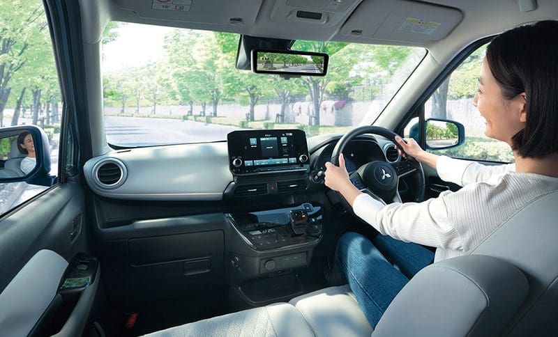 Mitsubishi eK X EV ครอสโอเวอร์ไฟฟ้าสุดจิ๋ว ราคาเริ่ม 4.98 แสนบาท