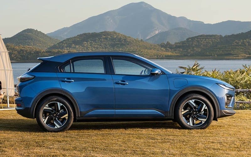 NETA X เปิดราคาเริ่ม 739,000 บาท ตลาด SUV ไฟฟ้าเดือดอีกรอบ