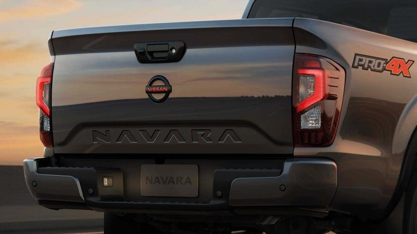 Nissan Navara 2021 ราคา สเปค และ ตารางผ่อน | ยางรถยนต์ ราคาอัปเดต 2026 ครบทุกยี่ห้อ รวมยาง Ev | Autotirechecking NISSAN NAVARA 2021 ราคา สเปค และ ตารางผ่อน