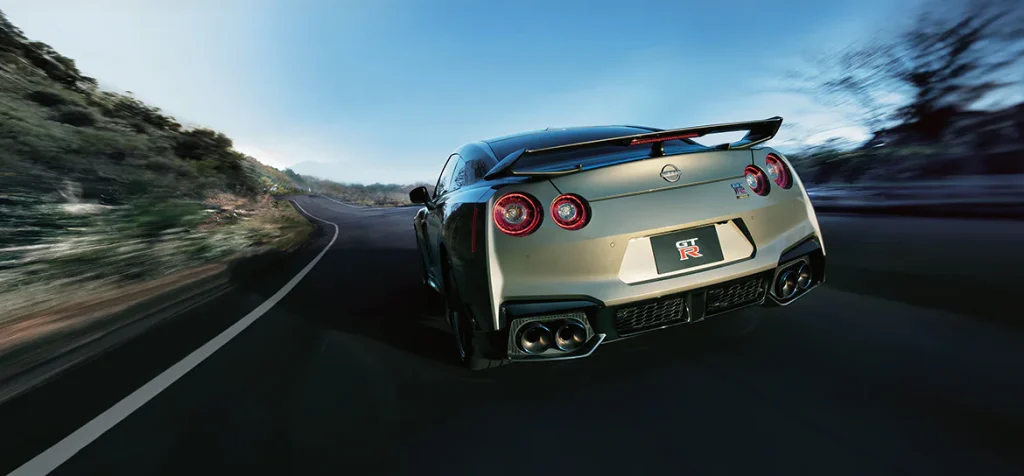 Nissan GT R R35 NISMO เจาะลึกเวอร์ชันตัวแรงสายพันธุ์ดุ