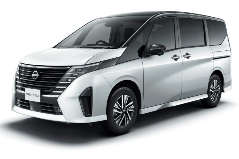 TOYOTA VOXY กับ NISSAN SERENA คุณจะเลือกคันไหน TOYOTA VOXY กับ NISSAN SERENA คุณจะเลือกคันไหน